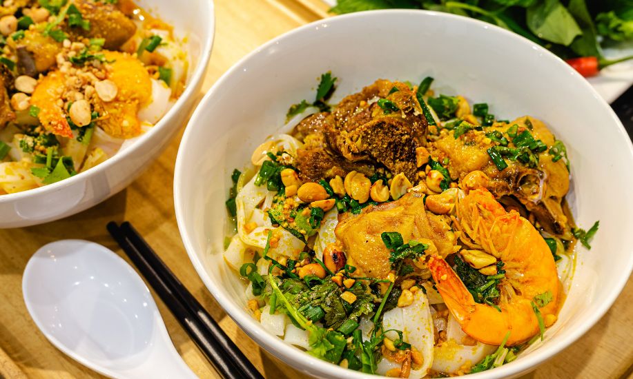 Nhà điều hành tour du lịch Việt Nam Mi quang