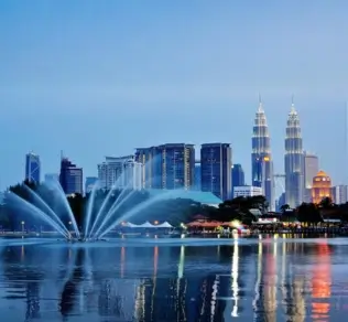 Malaysia – Petronas Towers