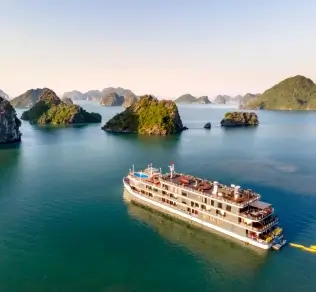 Vietnam – Ha Long Bay