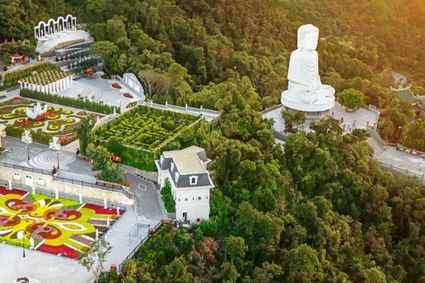 Ba Na Hills gardens and Buddha statue, Da Nang