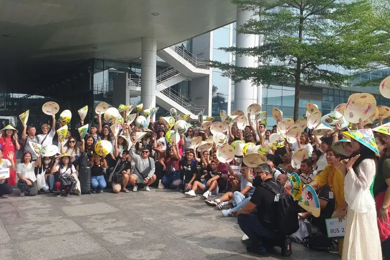 Dong DMC pick up airport