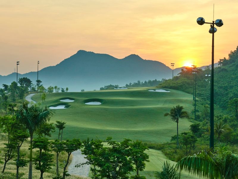 Danang golf travel program in Vietnam