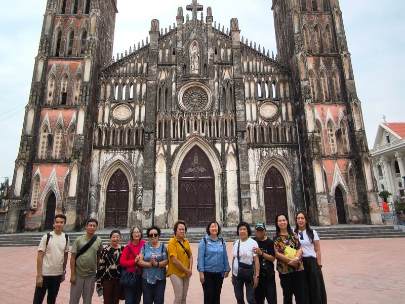 Extended pilgrimage program in Vietnam