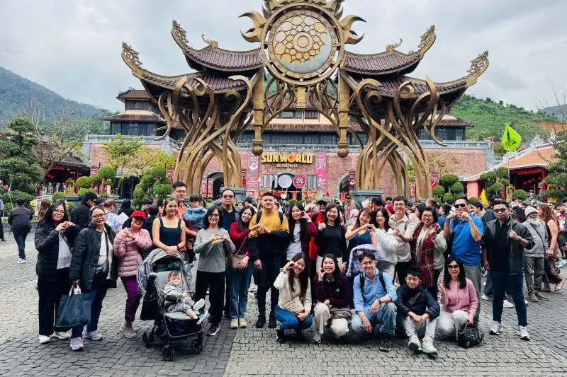 Program grup tour Indonesia di Vietnam — dikelola oleh Dong DMC