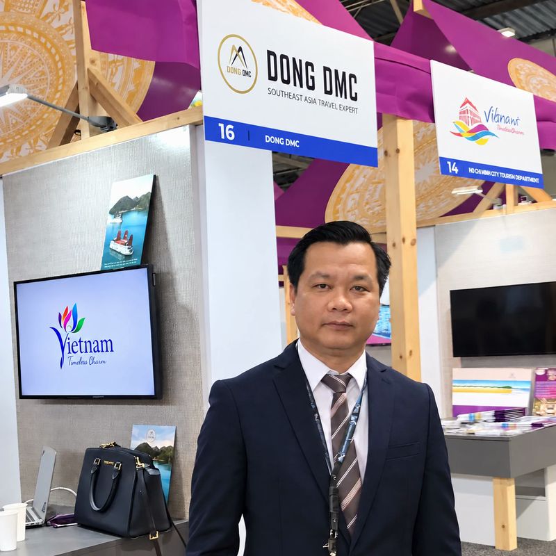 Dong Hoang Thinh, Founder & CEO of Dong DMC, at the Dong DMC trade booth