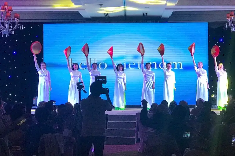 Conference + Gala: Hanoi Edition